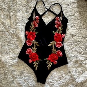 Black red roses body suit